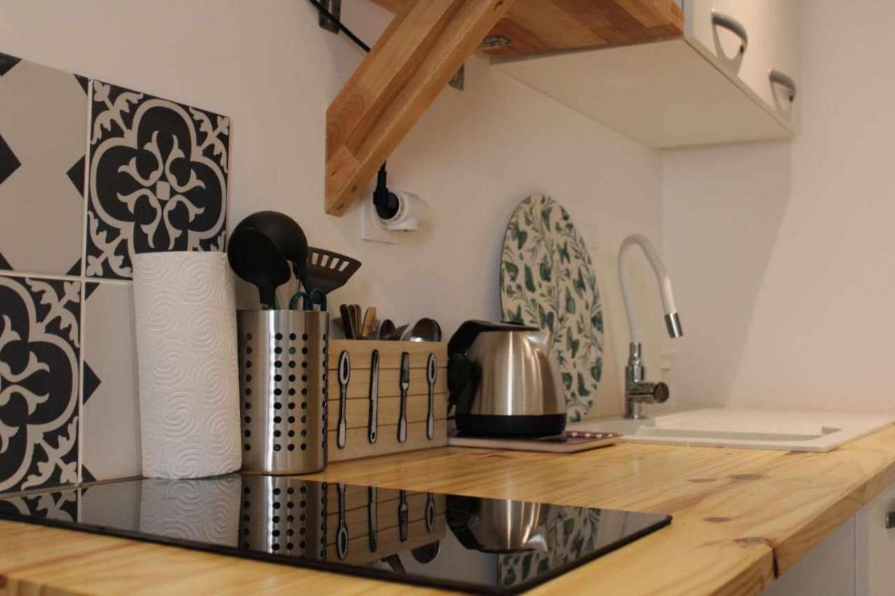 Logement Le Gabian Ampus エクステリア 写真