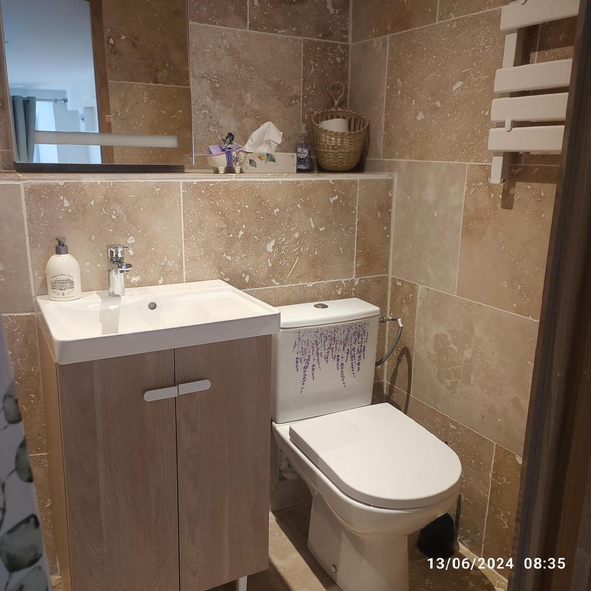Logement Le Gabian Ampus エクステリア 写真